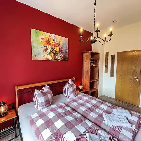 Lauschevogel By Interhome